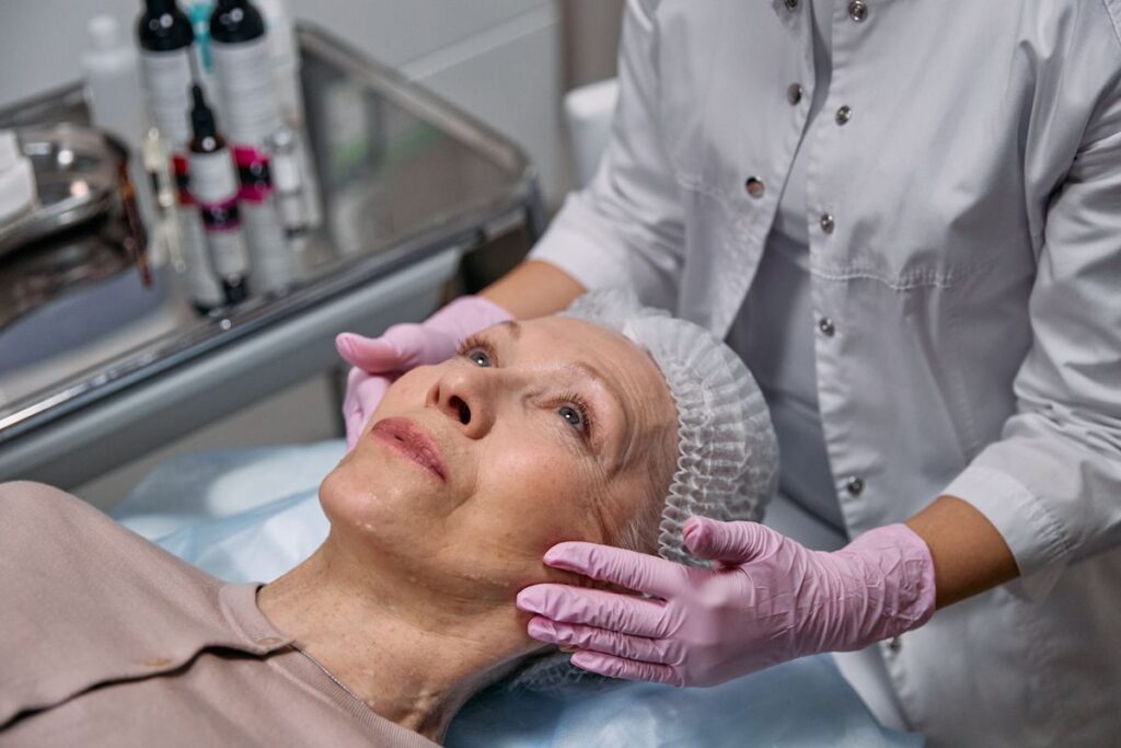 Hình ảnh minh họa: Căng bóng da - SkinLab by Dr. Thục