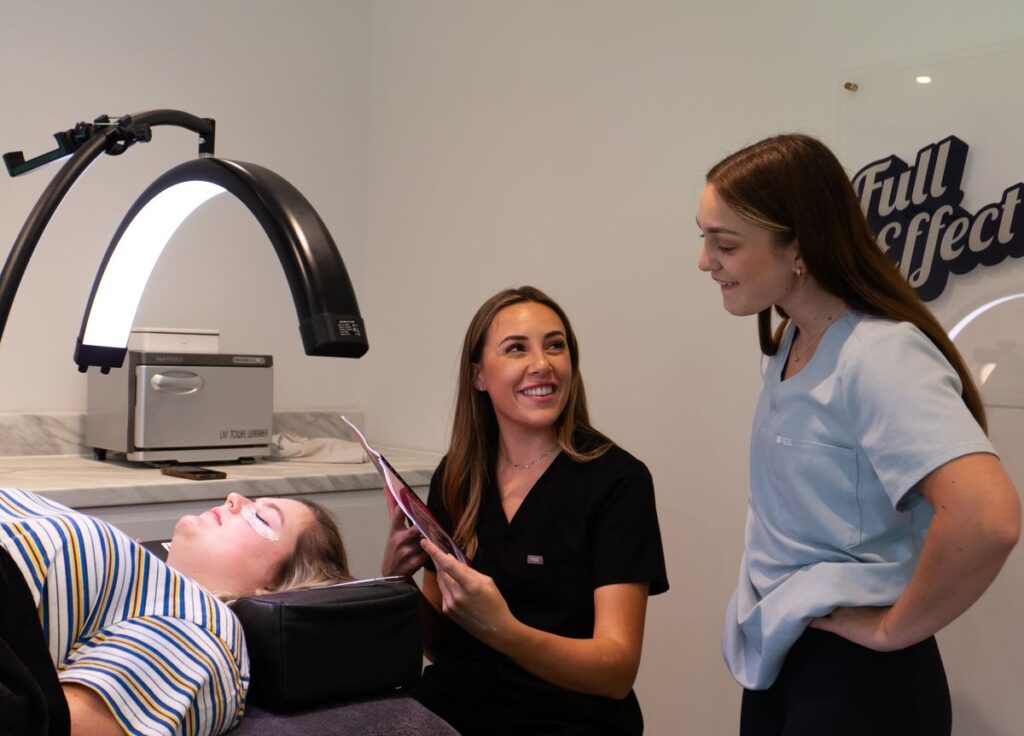 Hình ảnh minh họa: Da dầu có cần dưỡng ẩm? - SkinLab by Dr. Thục